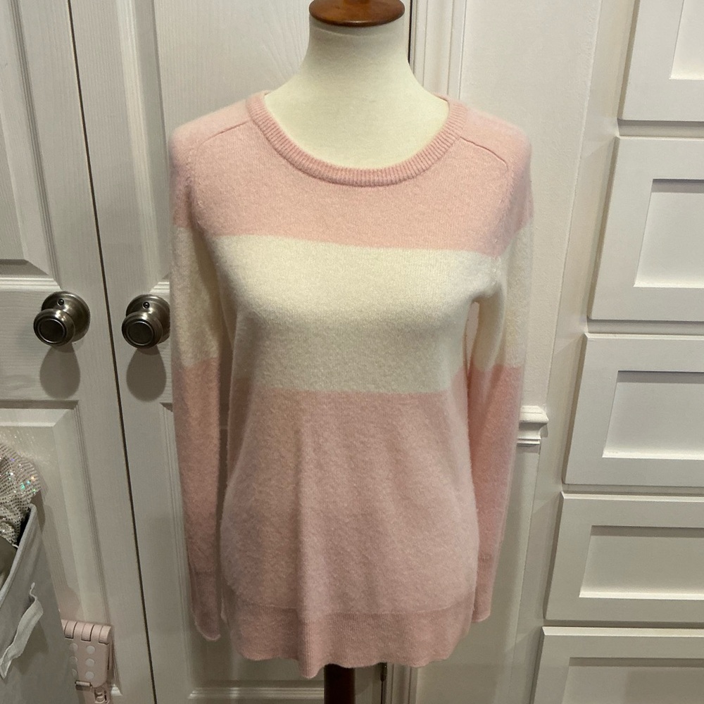 Halogen Soft Pink and Cream Striped 100% cashmere Sweater - Picture 8 of 8